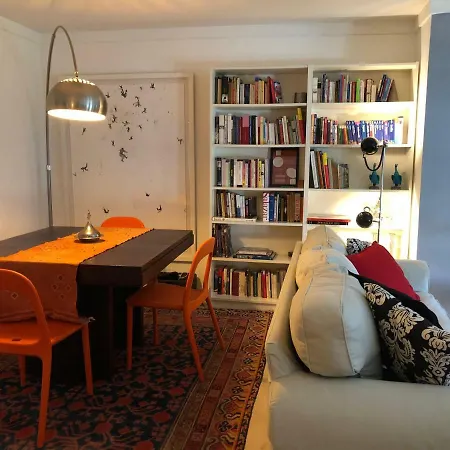 Luxe Spacious Flat شقة